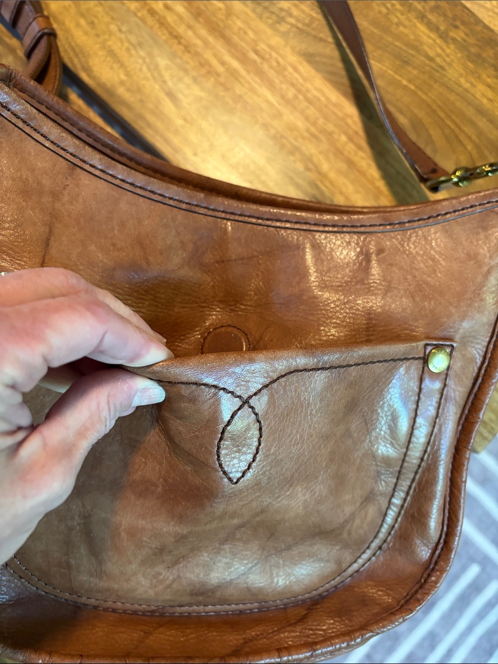 Frye Chestnut Brown Leather Shoulder Crossbody - Picture 3 of 12